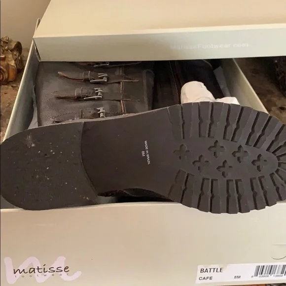 Matisse Battle Boots. Size 8 EUC